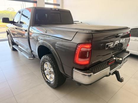 RAM 2500 6.7 I6 24V SLT CABINE DUPLA TURBO DIESEL LARAMIE 4X4 AUTOM�TICO, Foto 8
