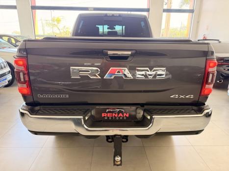 RAM 2500 6.7 I6 24V SLT CABINE DUPLA TURBO DIESEL LARAMIE 4X4 AUTOM�TICO, Foto 6