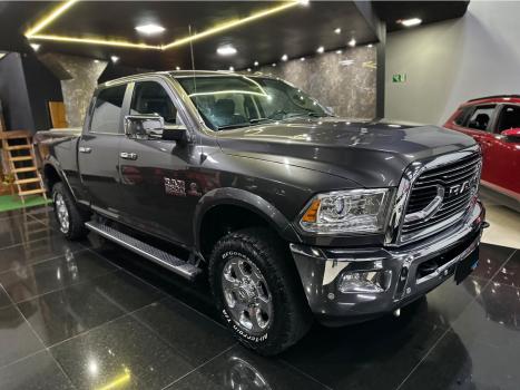 RAM 2500 6.7 I6 24V SLT CABINE DUPLA TURBO DIESEL LARAMIE 4X4 AUTOMÁTICO, Foto 2