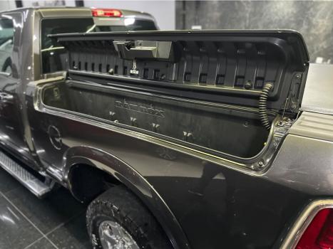 RAM 2500 6.7 I6 24V SLT CABINE DUPLA TURBO DIESEL LARAMIE 4X4 AUTOMÁTICO, Foto 11