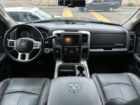 RAM 2500 6.7 I6 24V SLT CABINE DUPLA TURBO DIESEL LARAMIE 4X4 AUTOMÁTICO, Foto 12