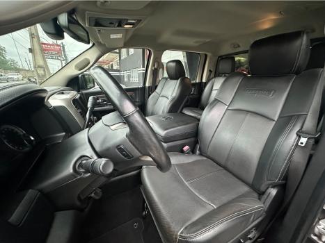 RAM 2500 6.7 I6 24V SLT CABINE DUPLA TURBO DIESEL LARAMIE 4X4 AUTOMÁTICO, Foto 14