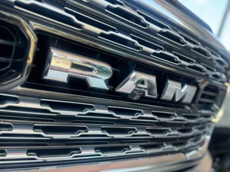RAM 2500 6.7 I6 24V SLT CABINE DUPLA TURBO DIESEL LARAMIE 4X4 AUTOMÁTICO, Foto 3