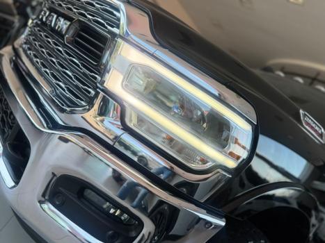 RAM 2500 6.7 I6 24V SLT CABINE DUPLA TURBO DIESEL LARAMIE 4X4 AUTOMÁTICO, Foto 4