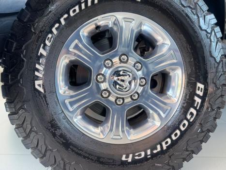 RAM 2500 6.7 I6 24V SLT CABINE DUPLA TURBO DIESEL LARAMIE 4X4 AUTOMÁTICO, Foto 6