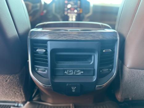 RAM 2500 6.7 I6 24V SLT CABINE DUPLA TURBO DIESEL LARAMIE 4X4 AUTOMÁTICO, Foto 15