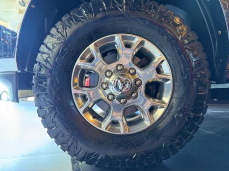 RAM 3500 6.7 I6 LARAMIE CABINE DUPLA TURBO DIESEL AUTOMÁTICO, Foto 5 RAM 3500 6.7 I6 LARAMIE CABINE DUPLA TURBO DIESEL AUTOMÁTICO, Foto 5