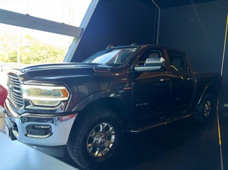 RAM 3500 6.7 I6 LARAMIE CABINE DUPLA TURBO DIESEL AUTOMÁTICO, Foto 6 RAM 3500 6.7 I6 LARAMIE CABINE DUPLA TURBO DIESEL AUTOMÁTICO, Foto 6