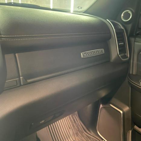 RAM 3500 6.7 I6 LARAMIE NIGHT EDITION CABINE DUPLA 4X4 TURBO DIESEL AUTOMTICO, Foto 10