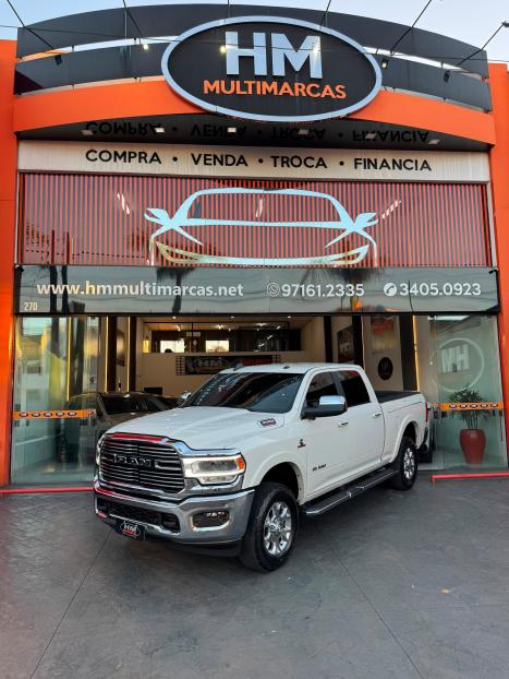 RAM 3500 6.7 I6 LARAMIE CABINE DUPLA TURBO DIESEL AUTOM�TICO, Foto 2