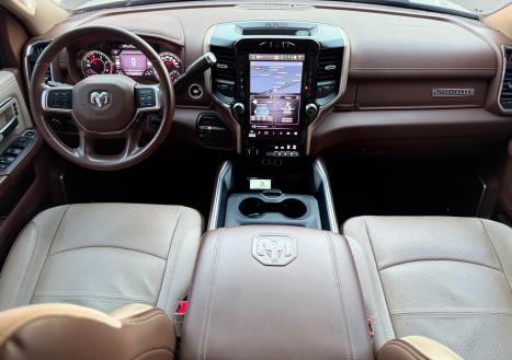 RAM 3500 6.7 I6 LARAMIE CABINE DUPLA TURBO DIESEL AUTOM�TICO, Foto 5