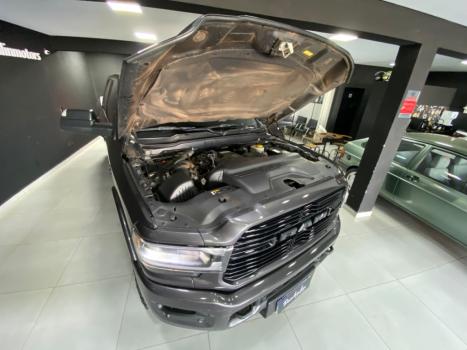 RAM 3500 6.7 I6 LARAMIE CABINE DUPLA TURBO DIESEL AUTOM�TICO, Foto 16