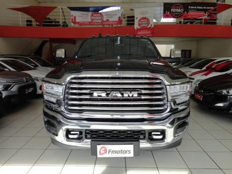 RAM 3500 6.7 I6 LIMITED LONG HORN CABINE DUPLA 4X4 TURBO DIESEL AUTOMTICO, Foto 4