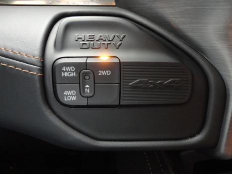 RAM 3500 6.7 I6 LIMITED LONG HORN CABINE DUPLA 4X4 TURBO DIESEL AUTOMTICO, Foto 8