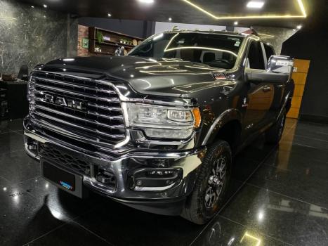 RAM 3500 6.7 I6 LIMITED LONG HORN CABINE DUPLA 4X4 TURBO DIESEL AUTOM�TICO, Foto 2