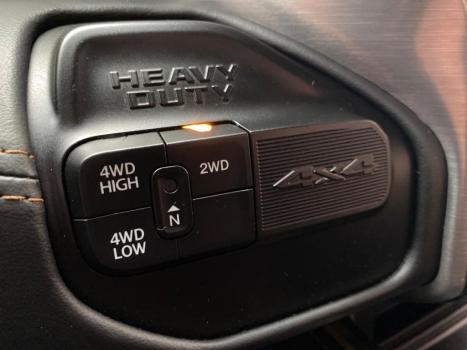 RAM 3500 6.7 I6 LIMITED LONG HORN CABINE DUPLA 4X4 TURBO DIESEL AUTOM�TICO, Foto 22