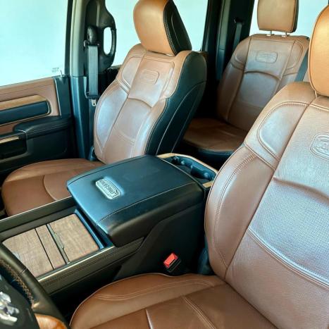 RAM 3500 6.7 I6 LIMITED LONG HORN CABINE DUPLA 4X4 TURBO DIESEL AUTOM�TICO, Foto 4