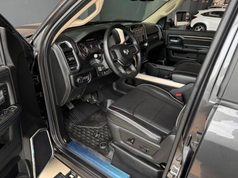 RAM 3500 6.7 I6 LIMITED LARAMIE CABINE DUPLA TURBO DIESEL AUTOM�TICO, Foto 19