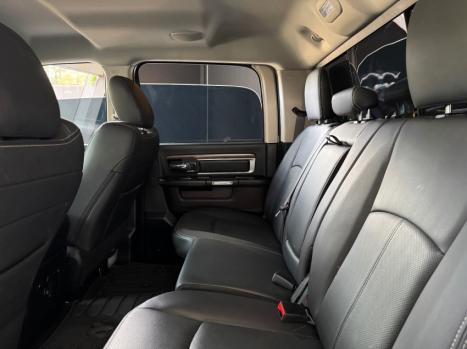 RAM Classic 5.7 V8 32V 4P HEMI LARAMIE AUTOMTICO, Foto 10