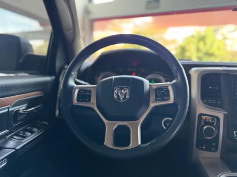 RAM Classic 5.7 V8 32V 4P HEMI LARAMIE AUTOMTICO, Foto 13