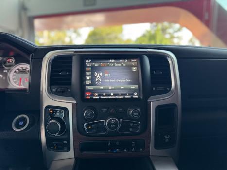 RAM Classic 5.7 V8 32V 4P HEMI LARAMIE AUTOMTICO, Foto 17