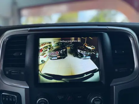 RAM Classic 5.7 V8 32V 4P HEMI LARAMIE AUTOMTICO, Foto 18