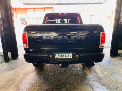 RAM Classic 5.7 V8 32V 4P HEMI LARAMIE NIGHT EDITION AUTOMTICO, Foto 7