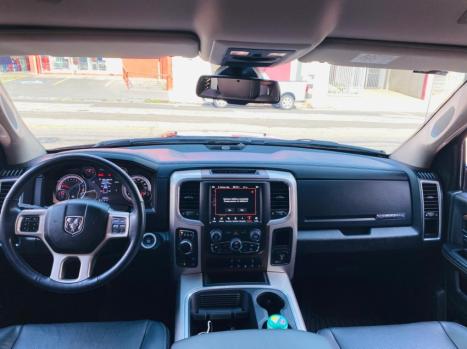 RAM Classic 5.7 V8 32V 4P HEMI LARAMIE NIGHT EDITION AUTOMTICO, Foto 11