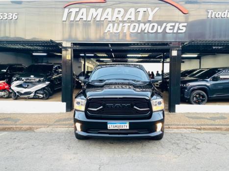 RAM Classic 5.7 V8 32V 4P HEMI LARAMIE NIGHT EDITION AUTOMÁTICO, Foto 4 RAM Classic 5.7 V8 32V 4P HEMI LARAMIE NIGHT EDITION AUTOMÁTICO, Foto 4