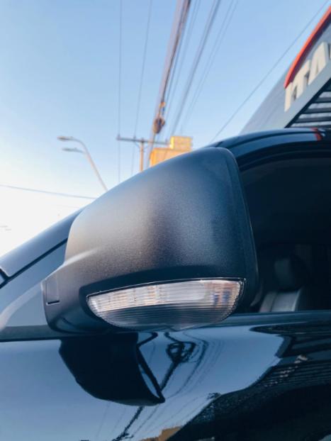 RAM Classic 5.7 V8 32V 4P HEMI LARAMIE NIGHT EDITION AUTOMÁTICO, Foto 8 RAM Classic 5.7 V8 32V 4P HEMI LARAMIE NIGHT EDITION AUTOMÁTICO, Foto 8