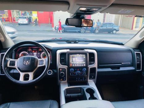 RAM Classic 5.7 V8 32V 4P HEMI LARAMIE NIGHT EDITION AUTOMÁTICO, Foto 11 RAM Classic 5.7 V8 32V 4P HEMI LARAMIE NIGHT EDITION AUTOMÁTICO, Foto 11