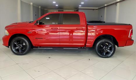 RAM Classic 5.7 V8 32V 4P HEMI LARAMIE AUTOMÁTICO, Foto 4 RAM Classic 5.7 V8 32V 4P HEMI LARAMIE AUTOMÁTICO, Foto 4