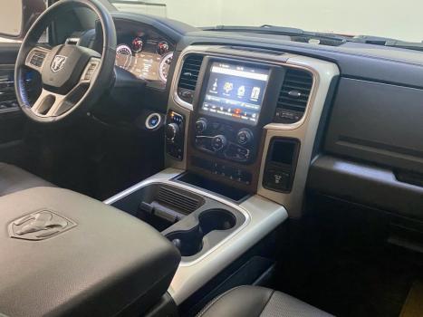 RAM Classic 5.7 V8 32V 4P HEMI LARAMIE AUTOMÁTICO, Foto 9 RAM Classic 5.7 V8 32V 4P HEMI LARAMIE AUTOMÁTICO, Foto 9