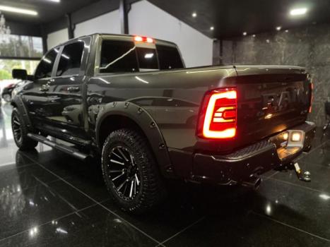 RAM Classic 5.7 V8 32V 4P HEMI LARAMIE NIGHT EDITION AUTOMTICO, Foto 7