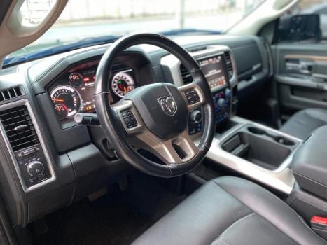 RAM Classic 5.7 V8 32V 4P HEMI LARAMIE NIGHT EDITION AUTOMTICO, Foto 16