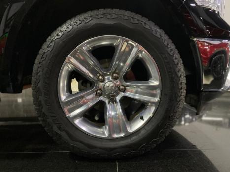 RAM Classic 5.7 V8 32V 4P HEMI LARAMIE AUTOMTICO, Foto 19