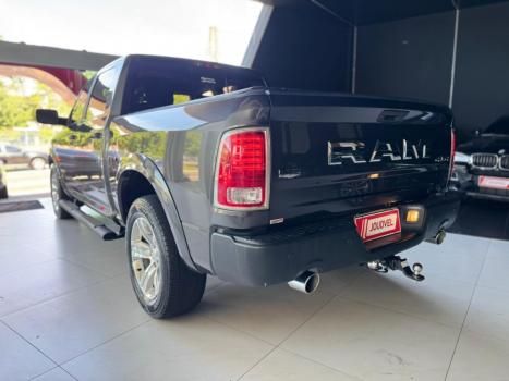 RAM Classic 5.7 V8 32V 4P HEMI LARAMIE AUTOM�TICO, Foto 7