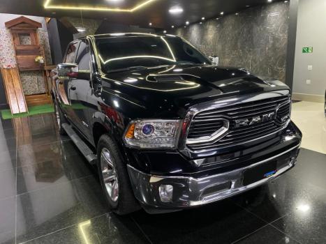 RAM Classic 5.7 V8 32V 4P HEMI LARAMIE AUTOM�TICO, Foto 2