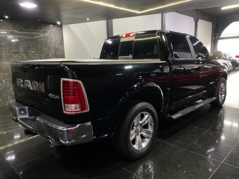 RAM Classic 5.7 V8 32V 4P HEMI LARAMIE AUTOM�TICO, Foto 4