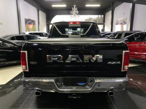 RAM Classic 5.7 V8 32V 4P HEMI LARAMIE AUTOM�TICO, Foto 6