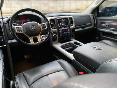RAM Classic 5.7 V8 32V 4P HEMI LARAMIE AUTOM�TICO, Foto 15