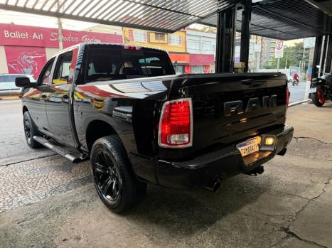 RAM Classic 5.7 V8 32V 4P HEMI LARAMIE NIGHT EDITION AUTOM�TICO, Foto 2