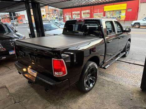 RAM Classic 5.7 V8 32V 4P HEMI LARAMIE NIGHT EDITION AUTOM�TICO, Foto 3