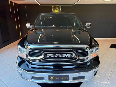 RAM Classic 5.7 V8 32V 4P HEMI LARAMIE AUTOM�TICO, Foto 4