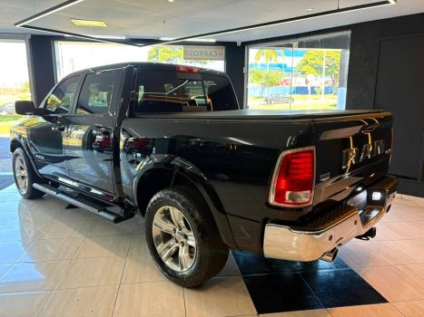 RAM Classic 5.7 V8 32V 4P HEMI LARAMIE AUTOM�TICO, Foto 7