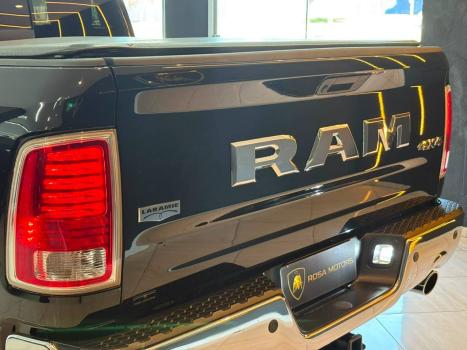 RAM Classic 5.7 V8 32V 4P HEMI LARAMIE AUTOM�TICO, Foto 8