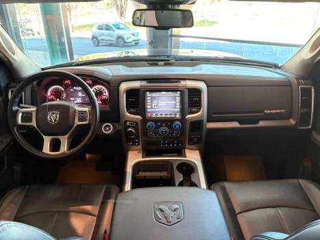 RAM Classic 5.7 V8 32V 4P HEMI LARAMIE AUTOM�TICO, Foto 19