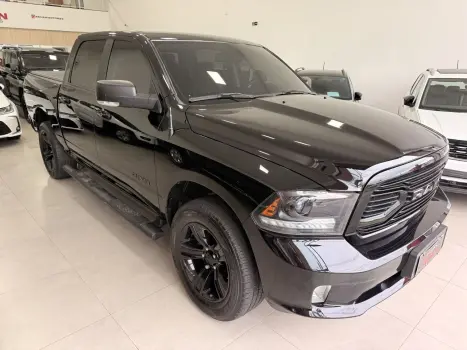 RAM Classic 5.7 V8 32V 4P HEMI LARAMIE NIGHT EDITION AUTOMÁTICO, Foto 7