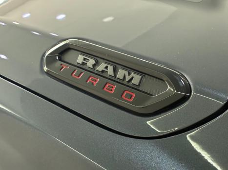 RAM Rampage 2.0 4P HURRICANE 4 TURBO R/T 4X4 AUTOM�TICO, Foto 3