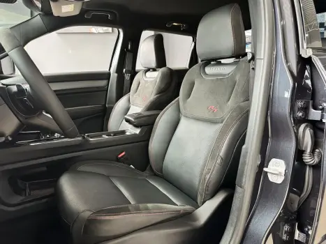 RAM Rampage 2.0 4P HURRICANE 4 TURBO R/T 4X4 AUTOM�TICO, Foto 11